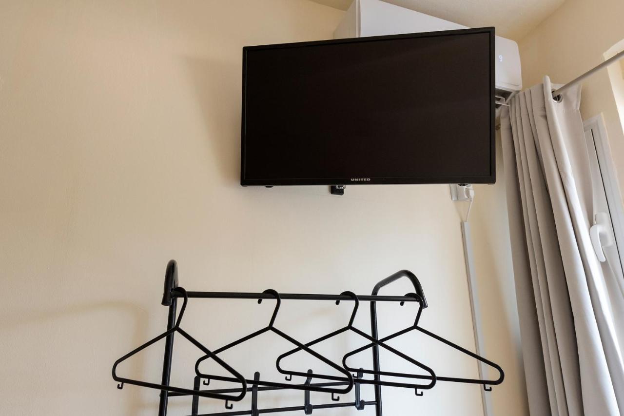 דירות אתונה Pure Urban Bedboxes Acropolis Metro Petralona מראה חיצוני תמונה